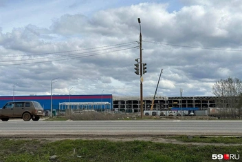 В мае 2024 года центр активно строился | Источник: Наталья Пальникова / 59.RU