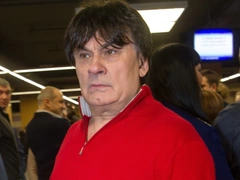 «Разобрались по-мужски»: 65-летний Александр Серов получил пулевое ранение в драке