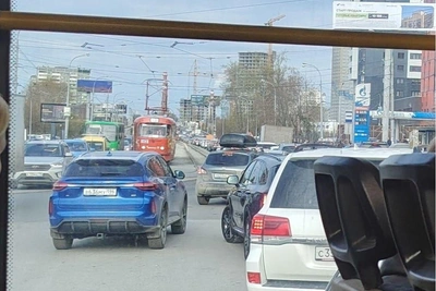 Половину Малышевского моста перекроют для ремонта