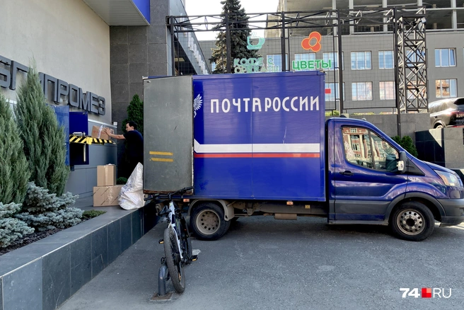 Процесс приемки тут высокотехнологичный, таскать ничего не приходится | Источник: Наталья Лапцевич