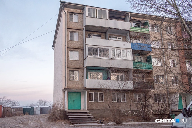 На заявки жильцов отреагируют только в понедельник | Источник: Олег Фёдоров / CHITA.RU