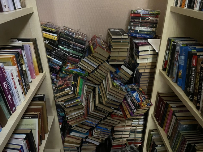 Запах книг здесь вскружит голову любому | Источник: Алёна Золотухина / NGS.RU 