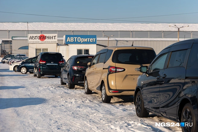 В апреле 2025 года в Россию было экспортировано более 12,8 тысячи автомобилей из Японии | Источник: Мария Ленц / NGS24.RU