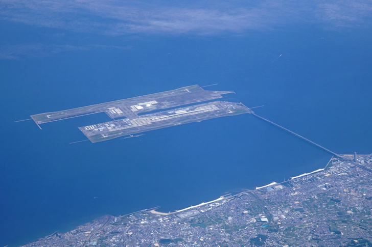 Самый удаленный от суши: как японцы построили аэропорт Кансай прямо посреди моря