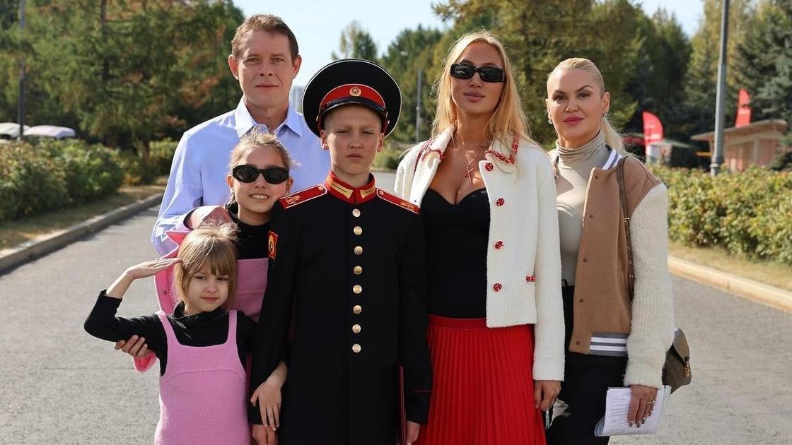 Павел Буре разводится со своей &laquo;первой и единственной любовью&raquo; после 17 лет брака