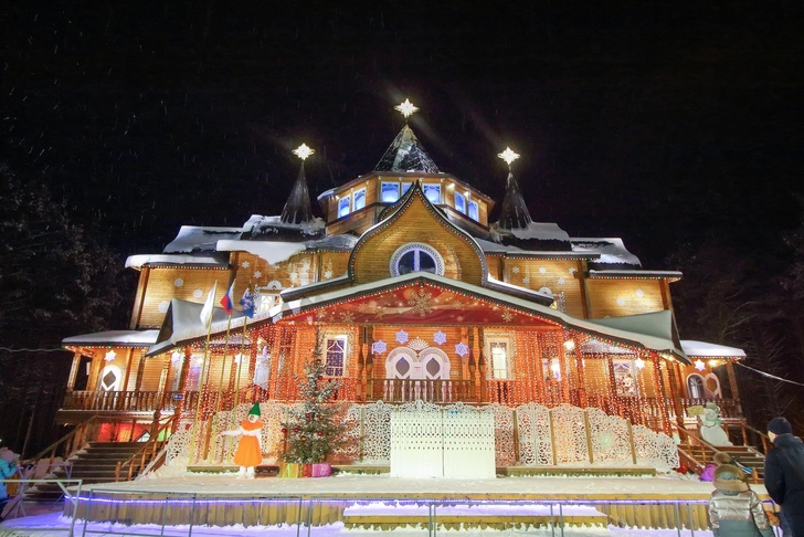 Вотчина Деда Мороза | Источник: Elena Serebryakova/Shutterstock/Fotodom.ru