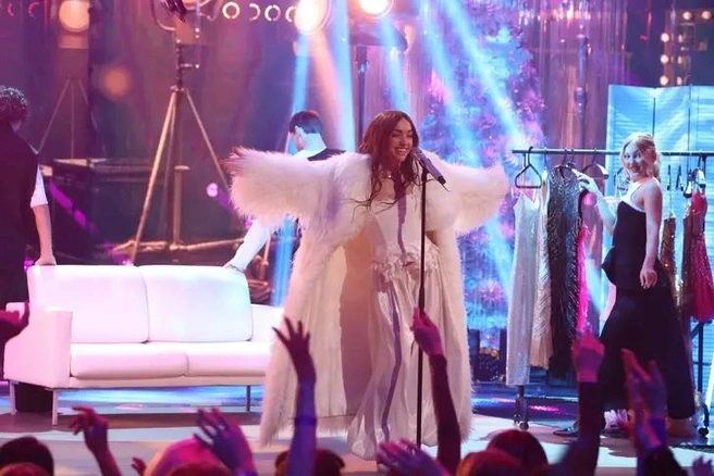 Пока Дава остался с ребенком, Мари Краймбрери отрывается по полной | Источник: пресс-служба Первого канала