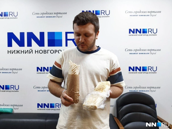 Шаурма с вокзала плохо держит форму | Источник: Кристина Калинина / NN.RU