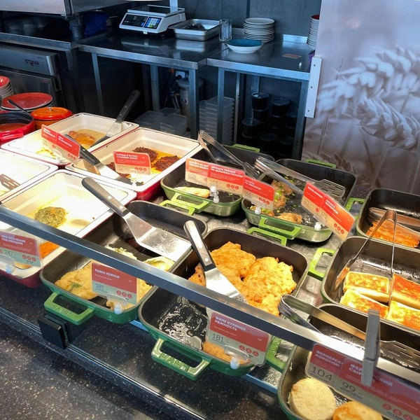 Мясо, рыба и всевозможные котлеты | Источник: Тома Минадзе / 59.RU