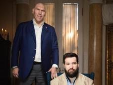 Сын Валуева не спешит знакомить родителей с девушкой, которая старше него: «Сказали, что не хотят»