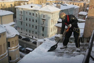 Roof Leak Flooded Apartment: How to Get Compensation