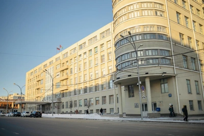 В Новосибирске капитально отремонтируют крышу здания правительства