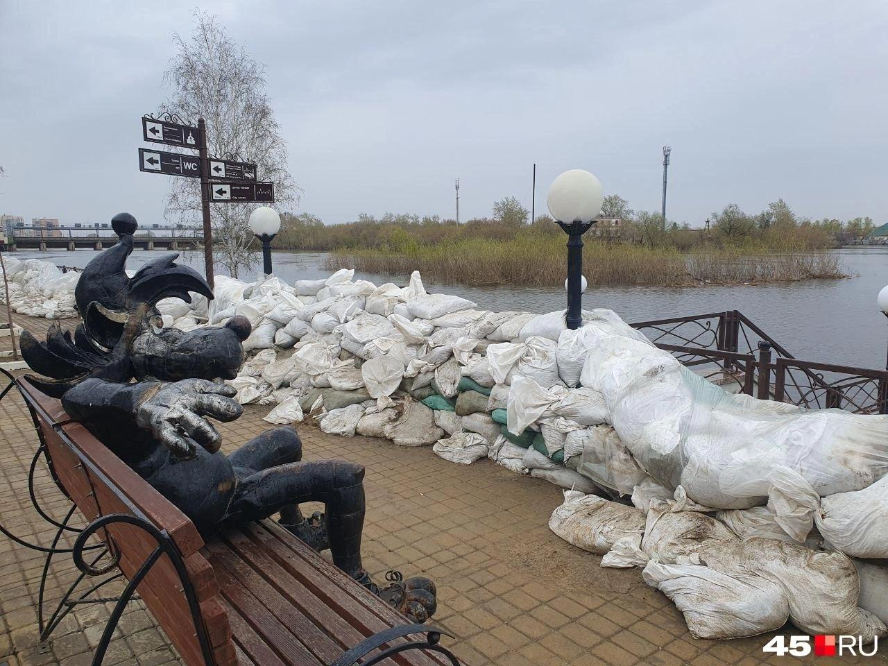 Власти Зауралья готовятся к «большой воде» из-за аномальных снегопадов