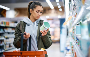 Закупаемся прямо сейчас: 15 продуктов, которые сильно подорожают к Новому году