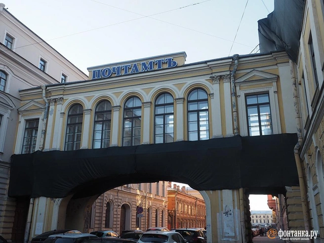 Главпочтамт выставили на торги | Источник: Михаил Огнев / FONTANKA.RU