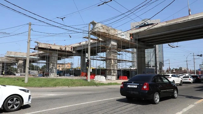 Тургеневский мост полностью закроют для проезда машин | Источник: Пресс-служба администрации Краснодара