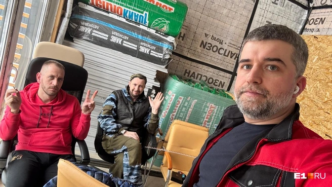 Руководители компании сами достраивали некоторые дома | Источник: Алексей Поляков