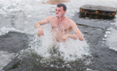 Чтобы не было пневмонии и цистита: 12 правил купания в проруби, которые сохранят вам здоровье
