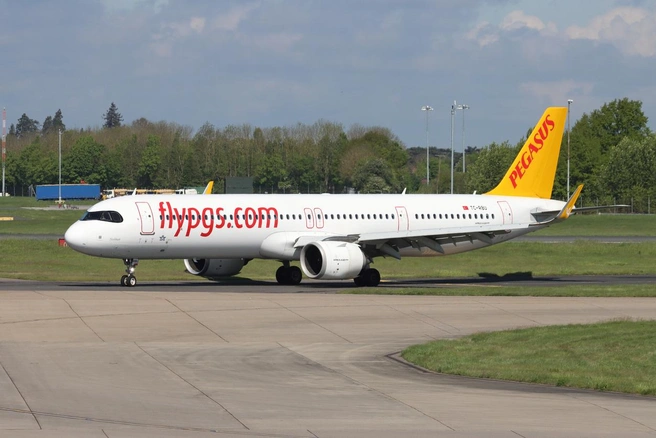 И в Петербург тоже. Pegasus Airlines отменила ночные рейсы в Россию после заявления Зеленского | Источник: trevorbenbrook / iStock