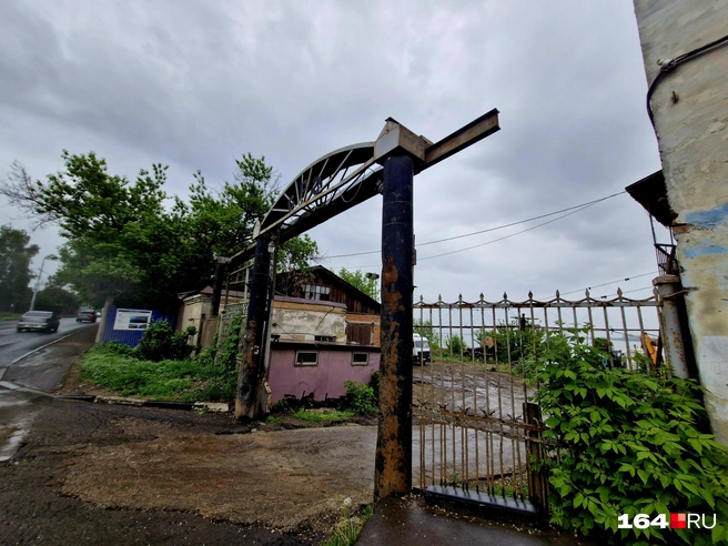 Проходишь мимо промзон | Источник: Виктория Федорова / 164.RU