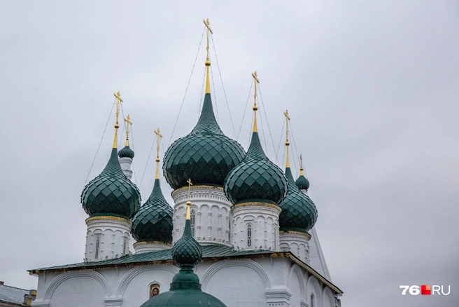 На праздник Вознесения Господня важно не только посетить храм, но и поздравить близких | Источник: Кирилл Поверинов / 76.RU