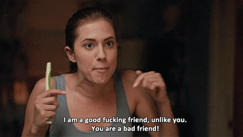 10 признаков, что твоя подруга на самом деле тебе не друг