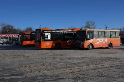 В Омске объяснили пропуски рейсов автобусов маршрута 90