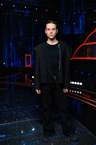 Ваня Дмитриенко | www.starhit.ru