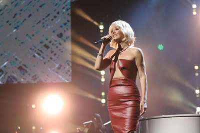 Почти все билеты на концерт Валерии в Омске раскуплены