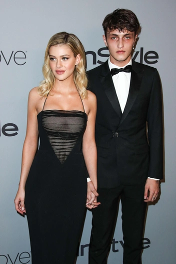 Никола Пельтц и Анвар Хадид