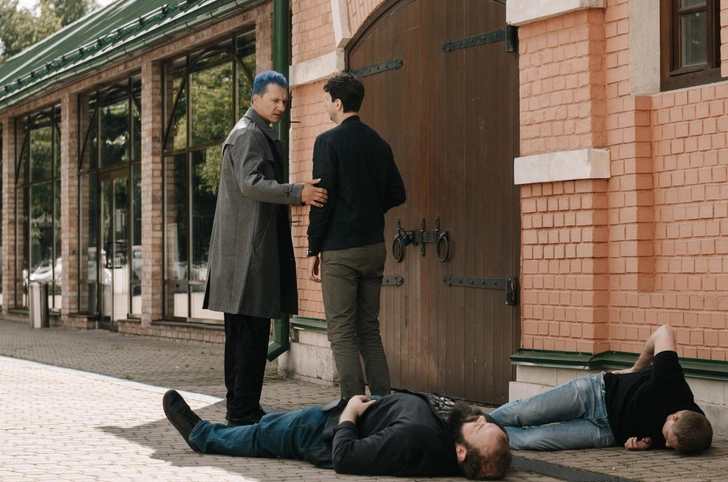 Источник: Фото со съемок сериала «Рейс 314»