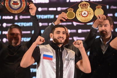 Батыргазиев привез воду в пострадавший Дагестан