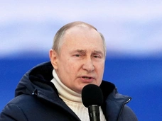 Обращение Владимира Путина к нации со сцены в «Лужниках». Онлайн-трансляция