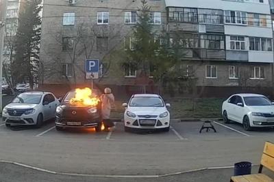 Женщину в Уфе снова судят за поджог машины бывшей свекрови