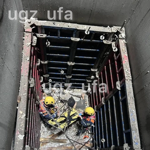 Рабочие спустились в шахту | Источник: t.me/ugz_ufa