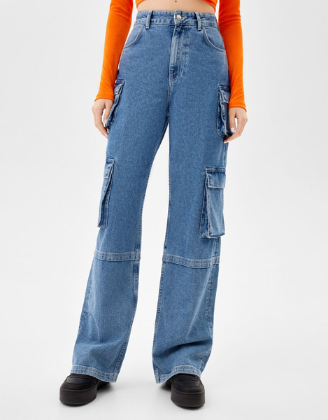 Не только mom: 3 необычные модели джинсов, которые будут в тренде этой весной