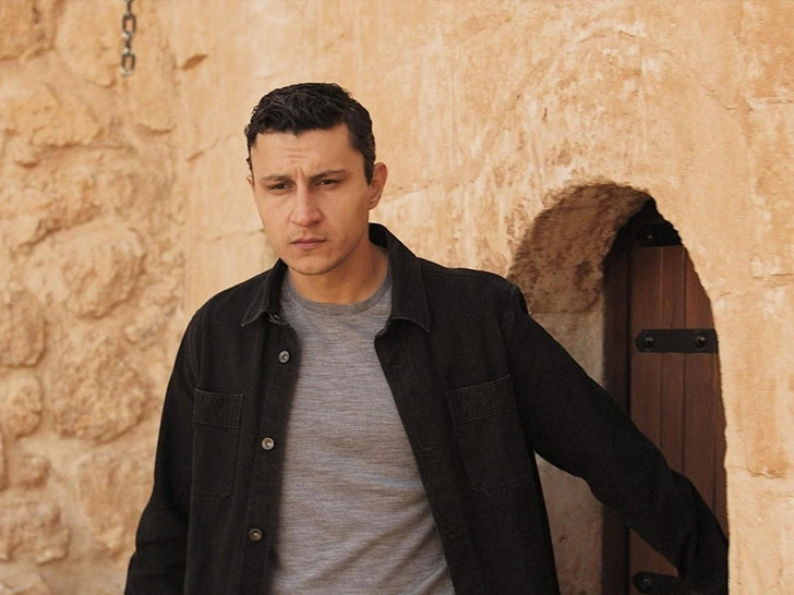 Источник: Кадр из сериала «Далекий город»