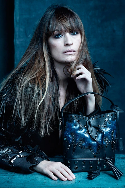 Кэролин де Мегрэ (Caroline de Maigret), Louis Vuitton | Источник: Стивен Мейзел