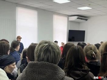 Желающие проститься приходили вплоть до последней минуты | Источник: Николай Сальников / 56.RU
