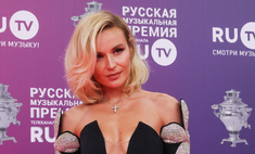 Гагарина в отпуске с бойфрендом, Волочкова подала в суд на того, кто слил ее видео с Джигурдой. Соцсети звезд