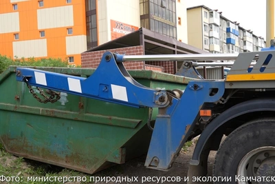 «Спецтранс» поставил бункер на Кавказской, 38А