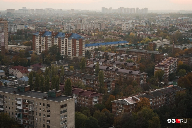 В ФМР тихо, и от моста недалеко | Источник: Дарья Паращенко / 93.RU