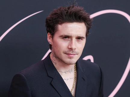 Изменил Хлое Грейс Морец, а из-за Николы Пельтц отрекся от родителей. Бунтарь Бруклин — старший сын Дэвида и Виктории Бекхэм