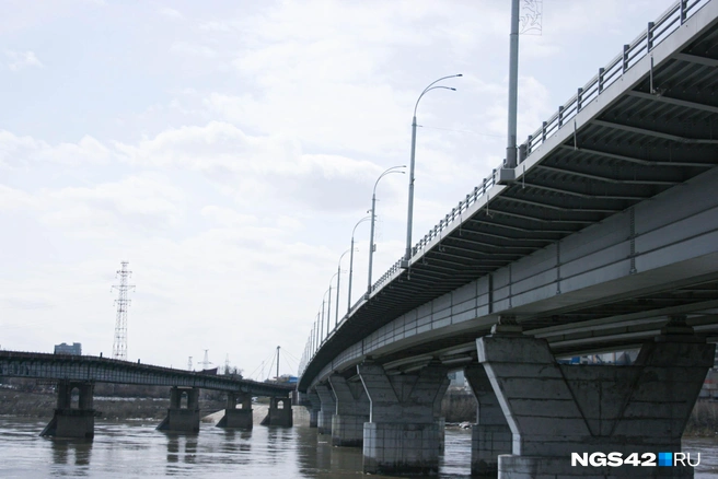 Кузнецкий мост в 638 метров на шесть полос | Источник: Татьяна Ирискина / NGS42.RU 
