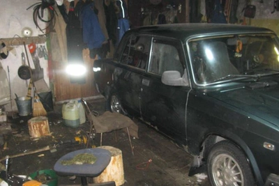 Подростки не смогли угнать авто в Мурманской области, извинились