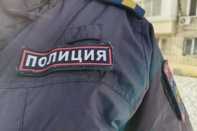 В Магадане после аварии грузовиков госпитализировали двух человек