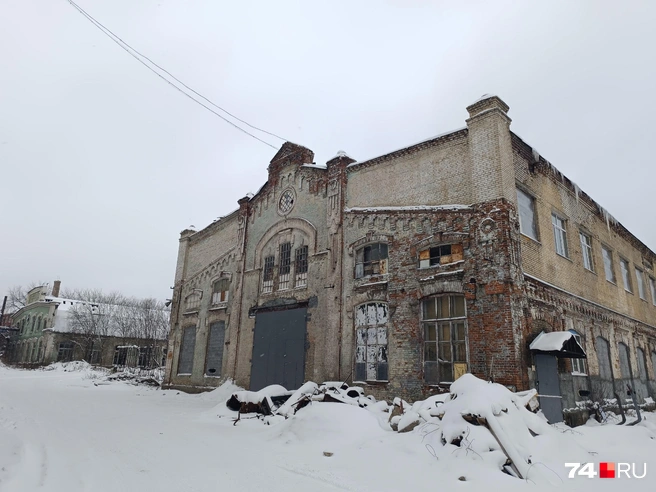 Некоторые цеха дореволюционной постройки в советское время модернизировали под новое производство | Источник: Вадим Райников