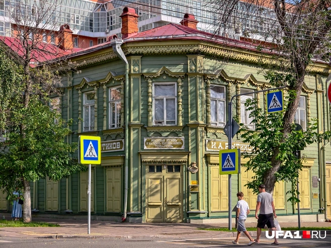 Одно из исторических зданий в центре Самары | Источник: Булат Салихов / UFA1.RU