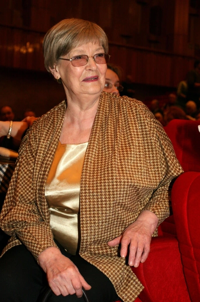 Нина Гребешкова | www.starhit.ru