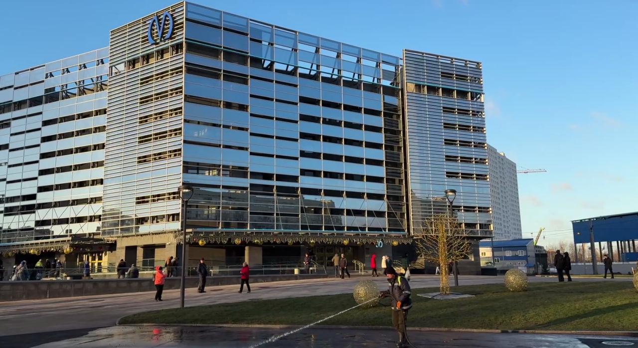 «40 лет ждали станцию». Запуск метро «Путиловская» и «Юго-Западная» — онлайн